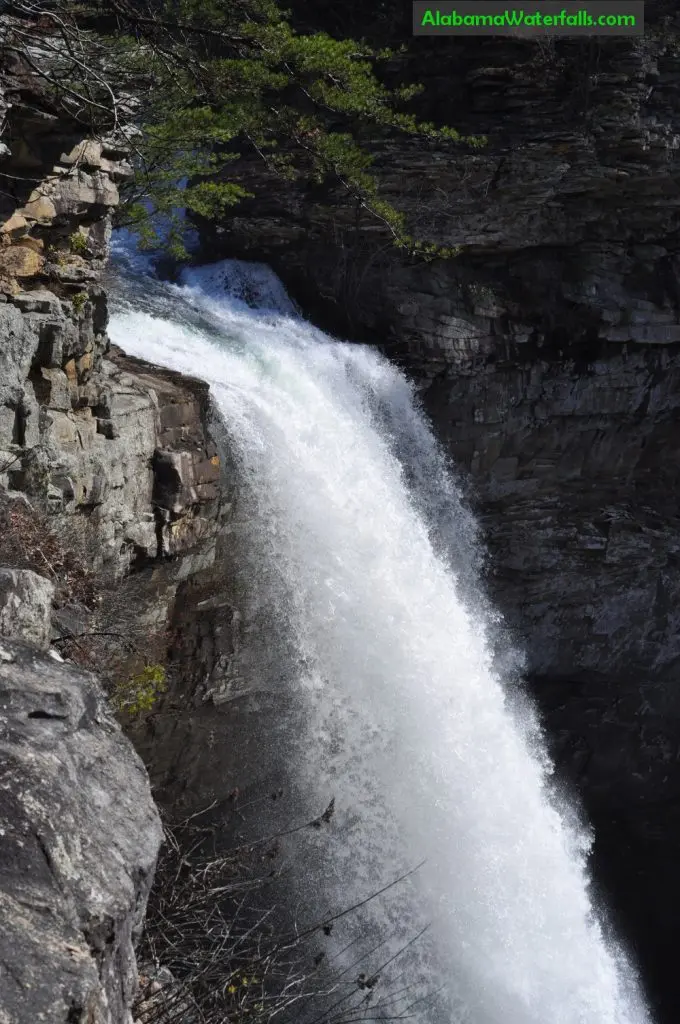 Desoto Falls Lower Falls szűk